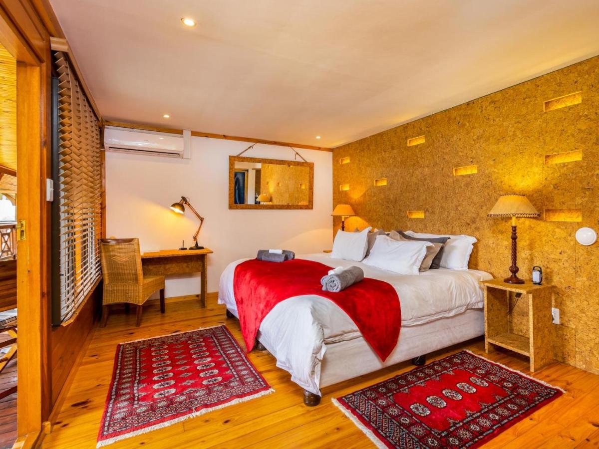 The Log Cabin Lodge Стелленбос Екстер'єр фото