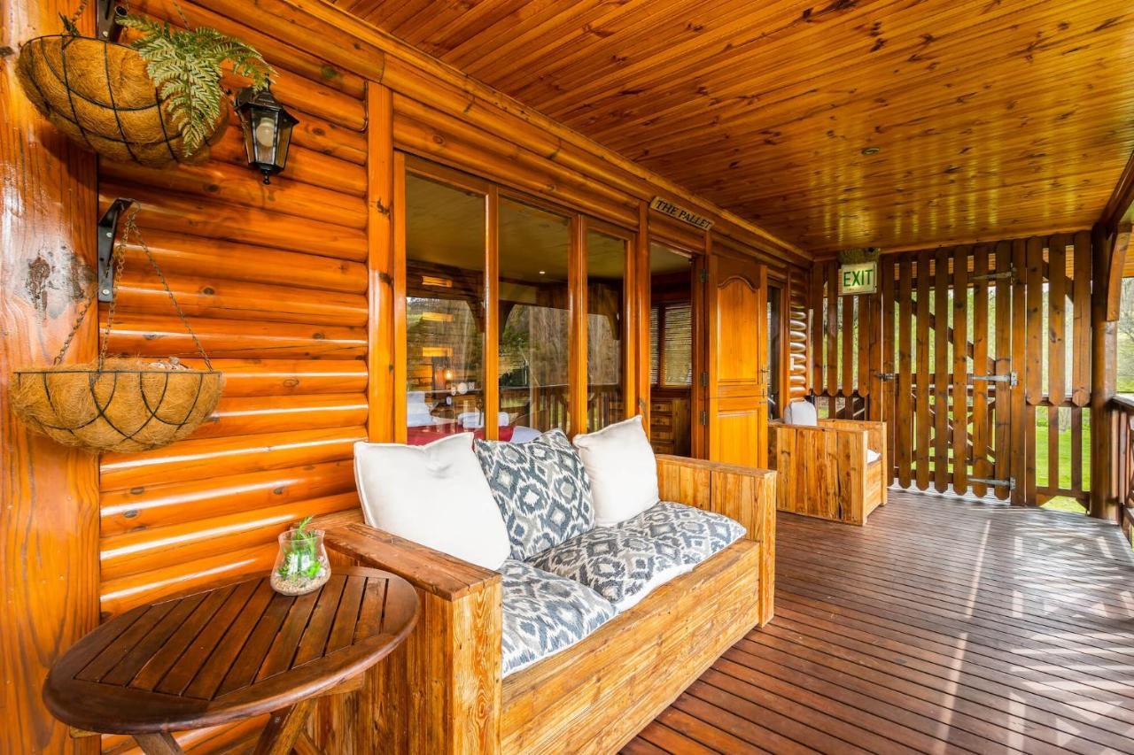 The Log Cabin Lodge Стелленбос Екстер'єр фото